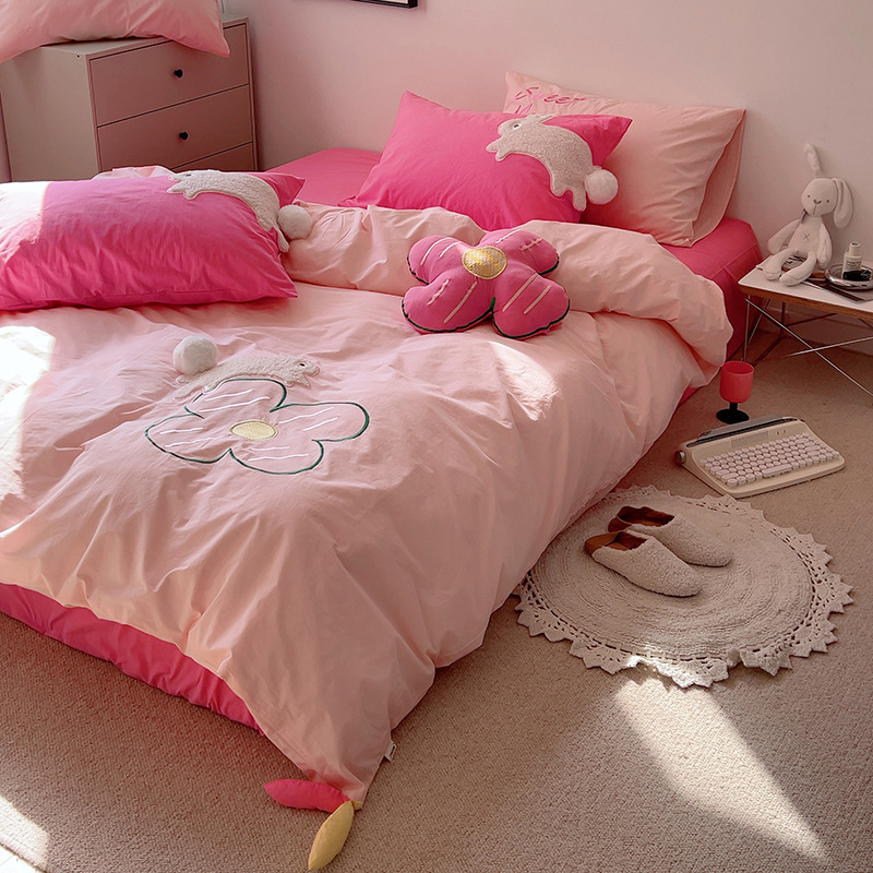 Cute cotton rabbit, three dimensional set, small bell, bedspread, 4 piece set
