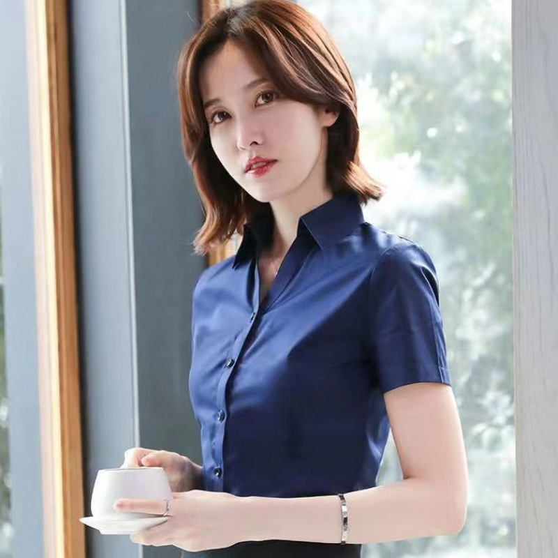 네이비 블루 브이넥 반소매