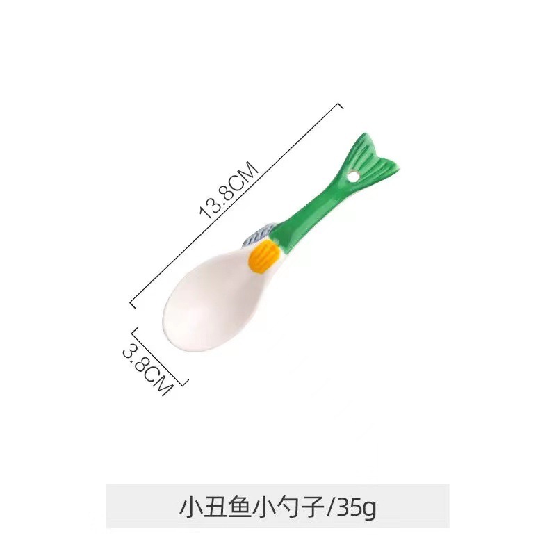 흰 동가리 숟가락