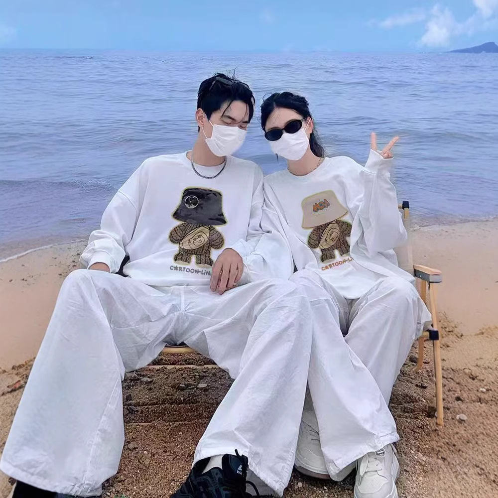 하이 엔드 남성과 여성의 긴팔 INS 스타일 탑 스페셜 커플 의류 가을과 겨울 기모 라운드 넥 스웨트 패션 브랜드 클래스 의류