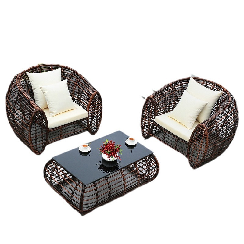 Sofá al aire libre Villa al aire libre patio Silla de ratán muebles traje balcón ocio simple moderna sala de estar mesa de café de ratán
