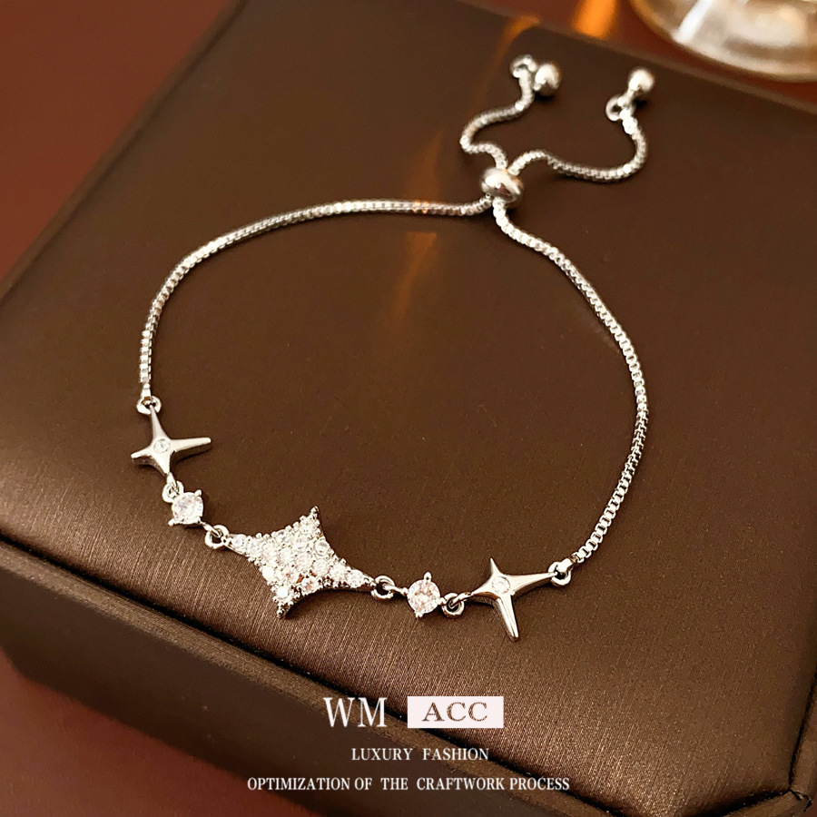 Pulsera extraíble con colgante de circonita en forma de estrella, con un diseño único, versátil y a la moda, adecuada para ir al trabajo, un accesorio de mano elegante y de lujo discreto. image 4