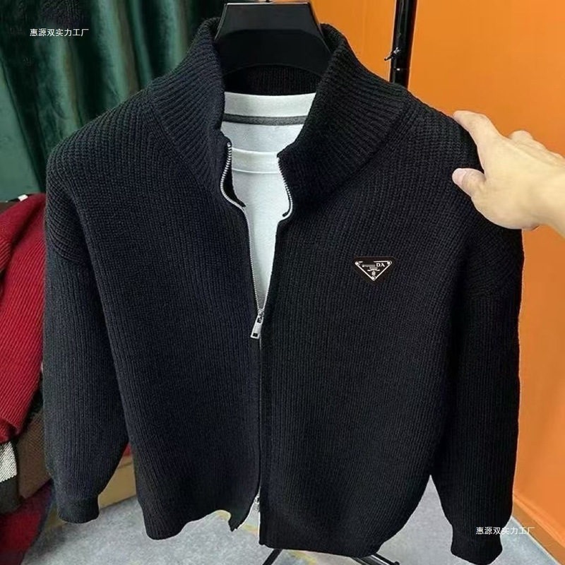Cross-Border Popular Knit Sweater with Metallic Trendy Brand Design, New Autumn and Winter Men's Style, Triangle Chest Pattern, Round Neck Unisex Jacket for Men Cross-Border Popular Knit Sweater with Metallic Trendy Brand Design, New Autumn and Winter Men's Style, Triangle Chest Pattern, Round Neck Unisex Jacket for Men