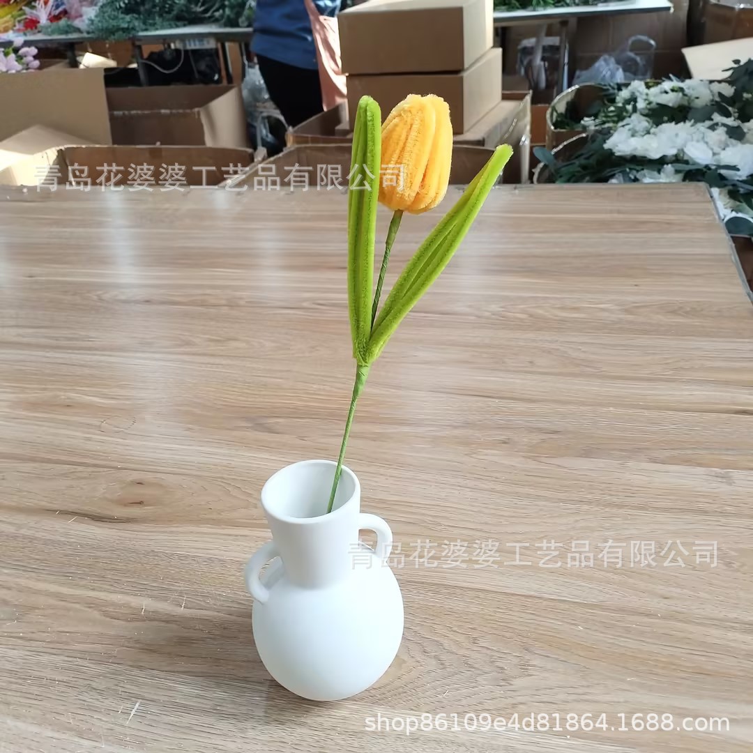 Flores de simulación de palo de torsión al por mayor dulces hechos a mano color flores de tulipanes flores falsas regalos de vacaciones decorativas para el hogar