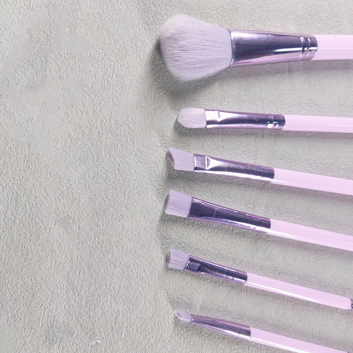 Nuevo juego de pinceles de maquillaje, herramientas de belleza profesionales, puff suelto, cepillo de maquillaje multifuncional, cepillo de rubor, cepillo corrector, transfronterizo