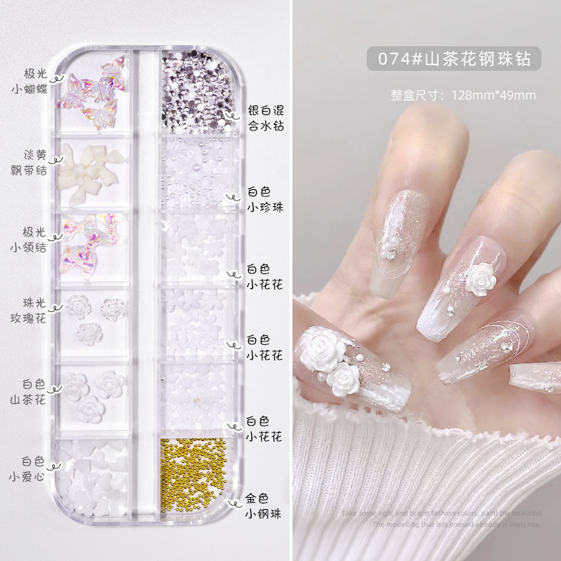 Clavo de la joyería del diamante de la celebridad al por mayor de Internet de cinco pétalos flor mixta plana Aurora resina arco remache flor de la Camelia del diamante