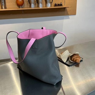 �����������Ů����Ƥ�ٴ�ُ����^��ţƤ�p��μ��������ͨ�ڰ�