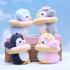 ネット赤かわいい萌え浮き輪ペンギンストラップぬいぐるみ公仔バッグ掛け人形キーホルダー人形