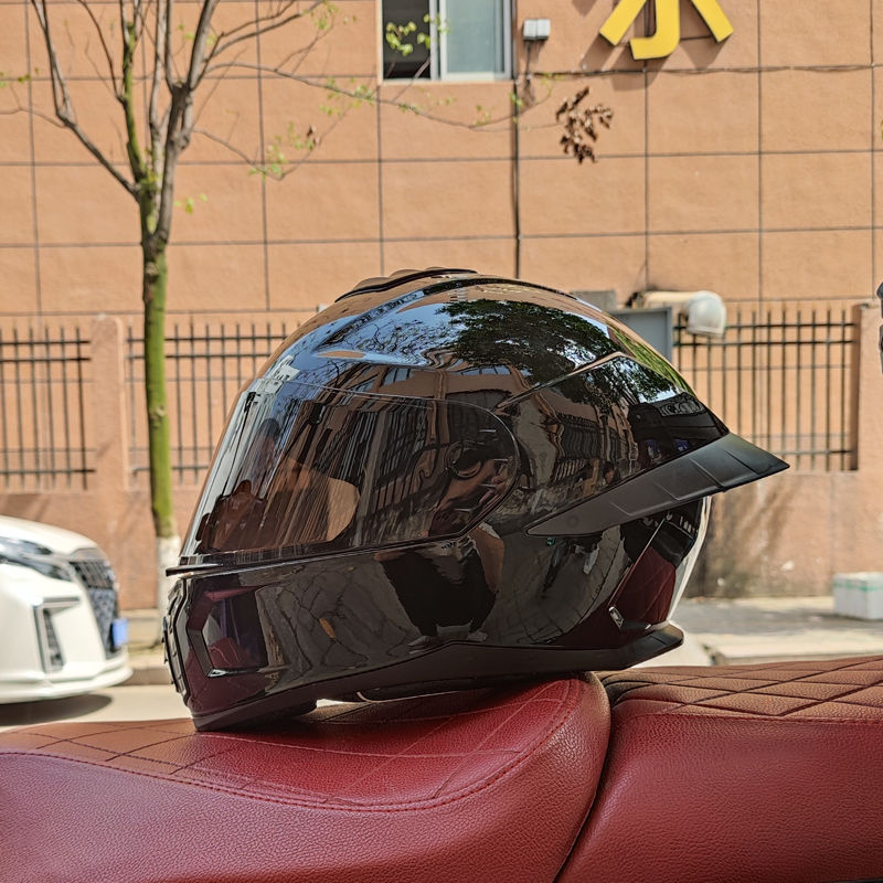 ORZ nuevo casco de motocicleta 3C casco completo de motocicleta para hombres y mujeres cuatro estaciones corriendo casco cola grande pareja Bluetooth