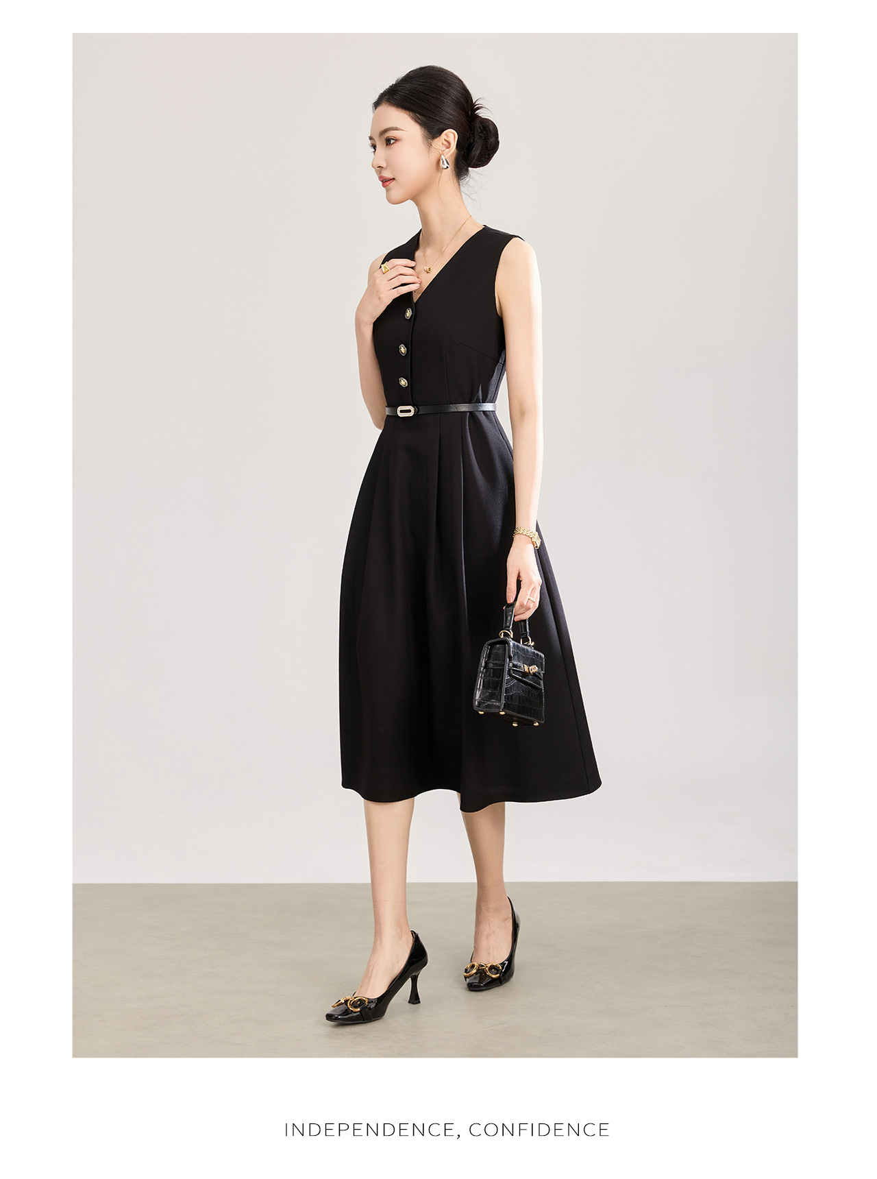 Đầm vest liền ôm body nữ công sở tay ngắn — màu be chi tiết 20