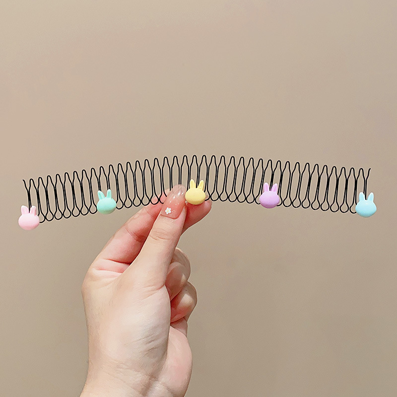 작은 귀여운 토끼