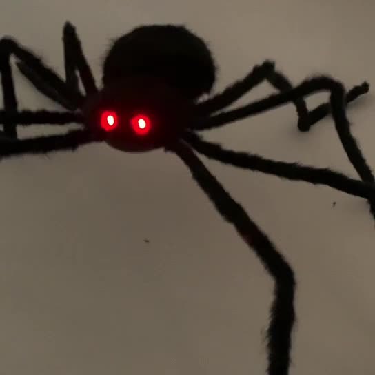Cross-border Halloween eléctrico negro gran araña 125cm control de voz vibración luz araña Halloween horror decoración araña