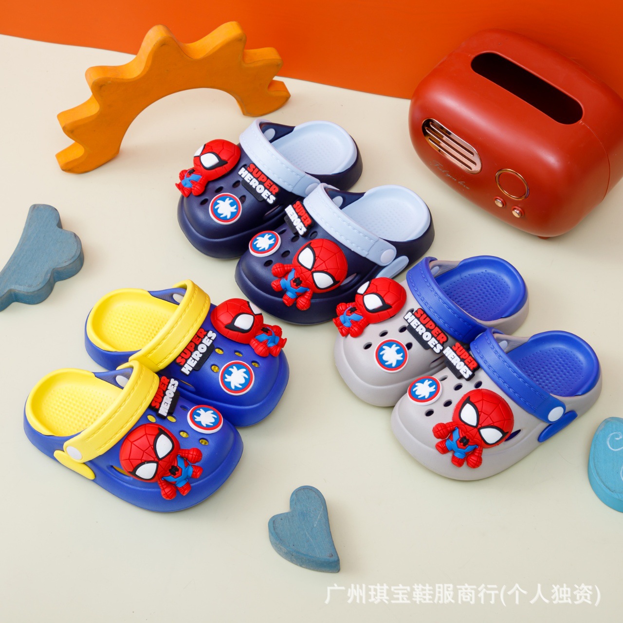 Children's Slippers for Boys, Small and Medium-Sized Kidsren, Summer Indoor and Outdoor Wear, Cartoon Boys and Kidsren's Toe-Toe Clogs, Non-Slip