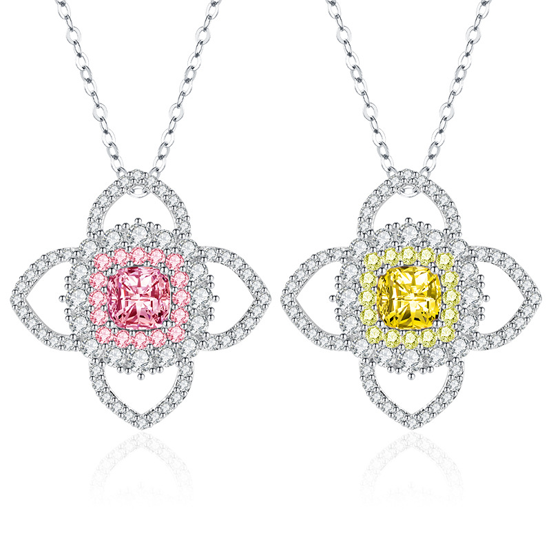 Fashionable pendant solar-powered