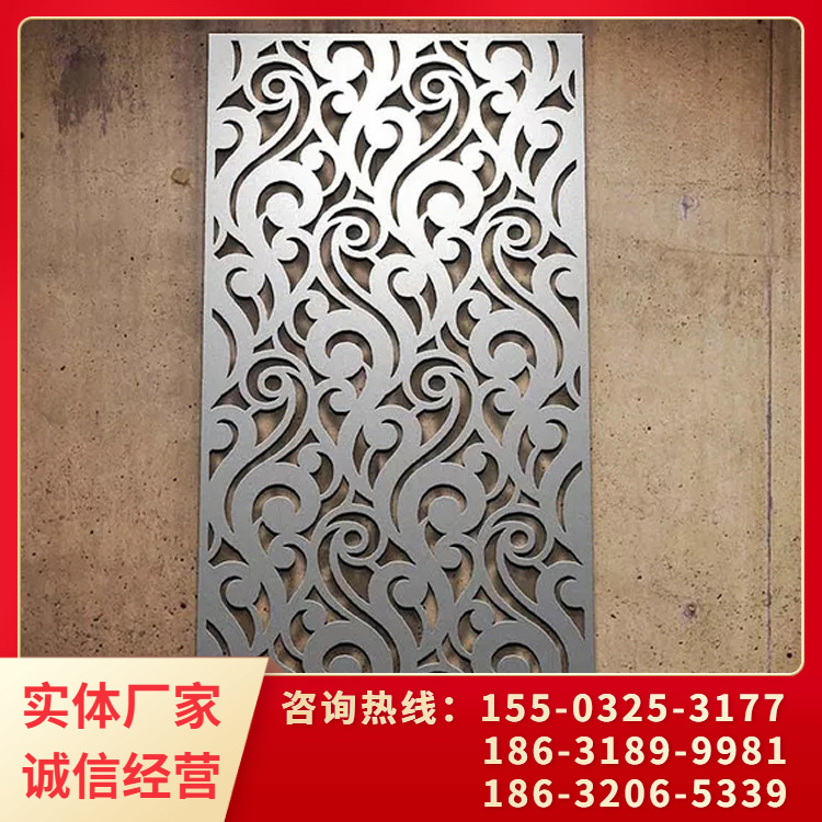 现代风格简单铁艺镂空围墙带立柱镂空护栏小区庭院别墅铝艺围墙