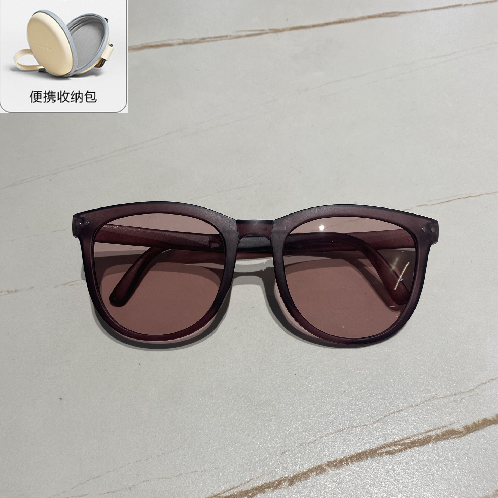 Gafas de sol transfronterizas TikTok Kuaishou Xiaohongshu, protección UV para hombres y mujeres, gafas polarizadas, ligeras y plegables