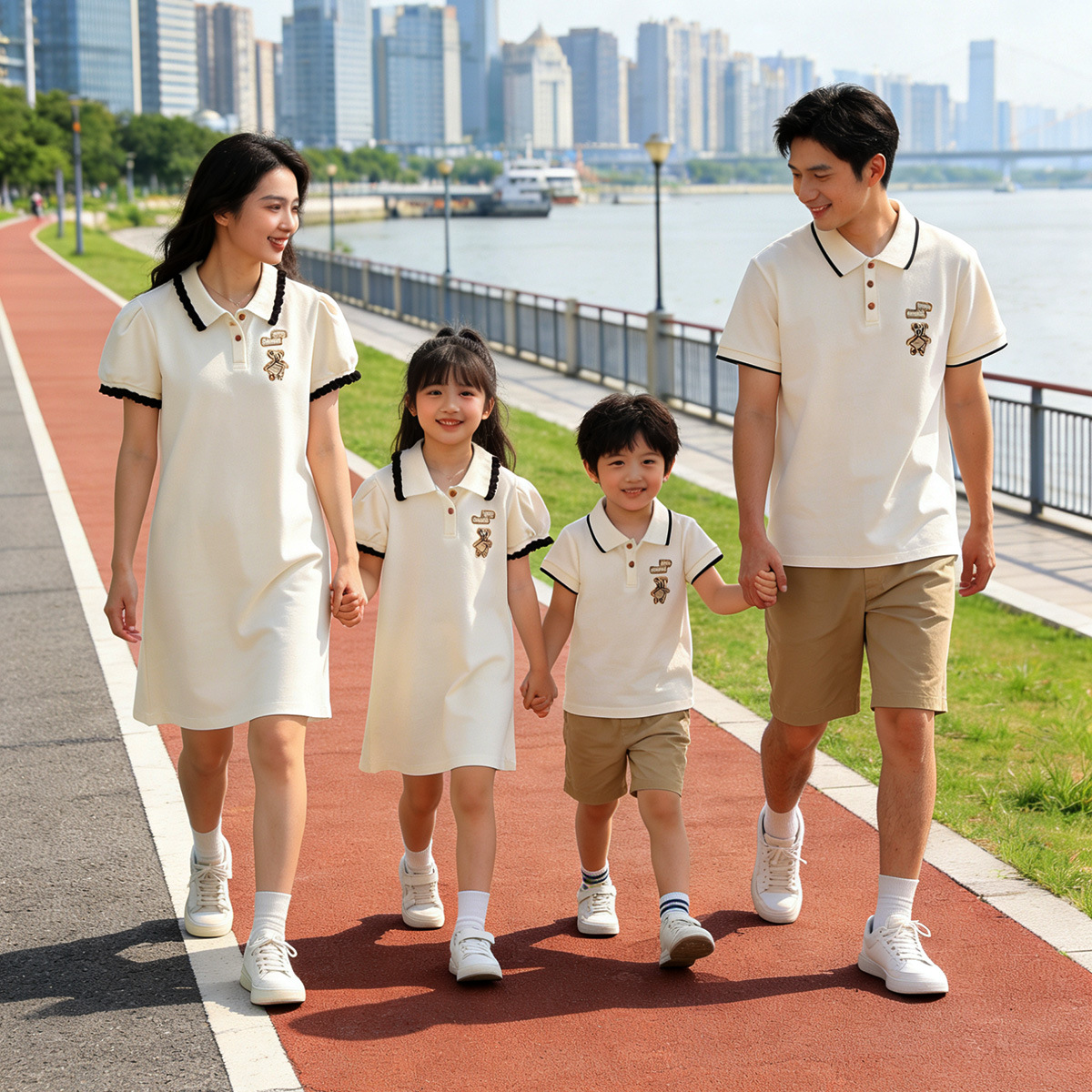 小熊刺绣亲子装夏一家三四口母子母女连衣裙婴儿爬服POLO翻领短袖