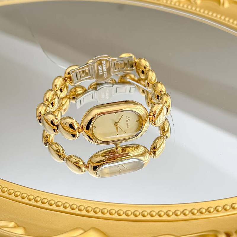 scottie Poetry Gaudi Gold Watch 9731B Steel Belt Oval Bracelet Bracelet Ladies Shake Voice Live Explosions Trade scottie Poetry Gaudi Gold Watch 9731B Steel Belt Oval Bracelet Bracelet Ladies Shake Voice Live Explosions Trade