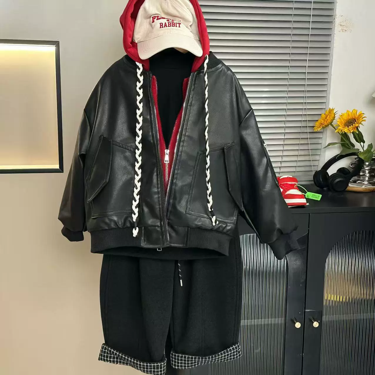 2025儿童男童女童加绒又加棉新款加绒加厚款假两件夹克戴帽皮衣