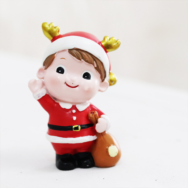 Regalos de Navidad decoraciones de Navidad Figuras de Papá Noel muñecas de nieve alce hechas a mano decoraciones de escritorio de automóviles para chicas