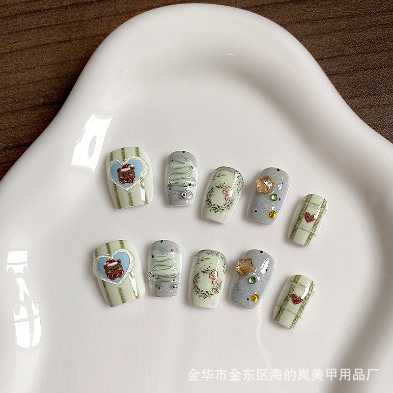 Little Red Book Christmas New Bear Handmade Wear Cartoon Cute Nail Short Fresh Green Plaid Love