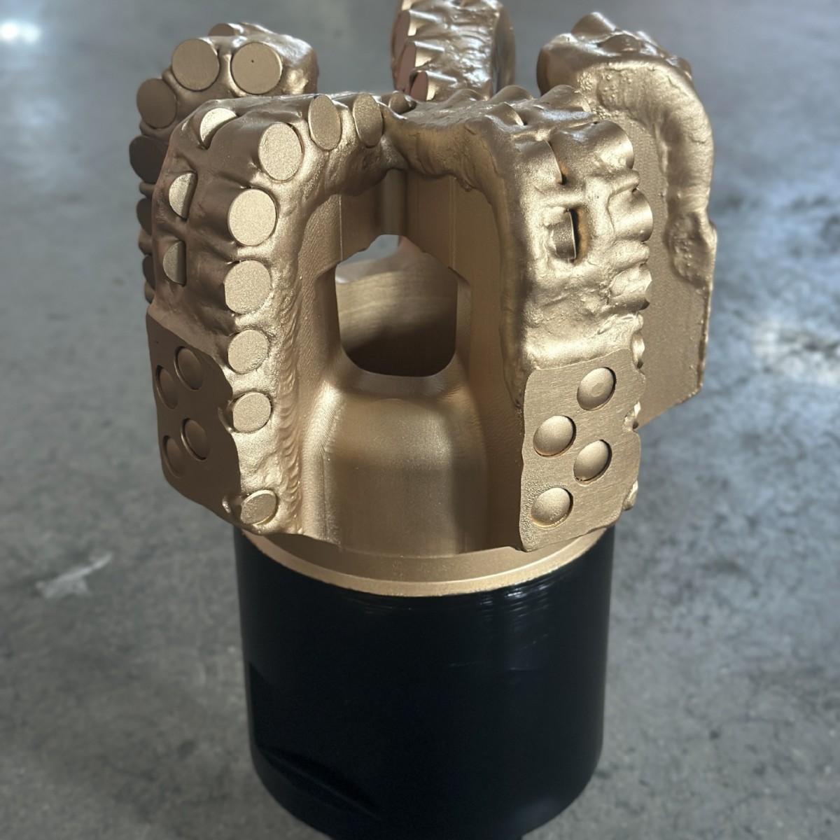 厂家直供PDC钻头  钢体PDC岩石钻头聚晶金刚石钻头