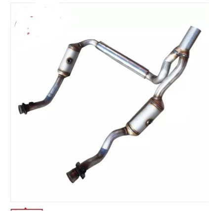 适用吉普牧马人3.8 4.2三元催化器 汽车尾气净化器 指南者2.4 2.0