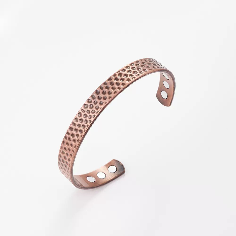 Bronze [Spotted Bracelet]