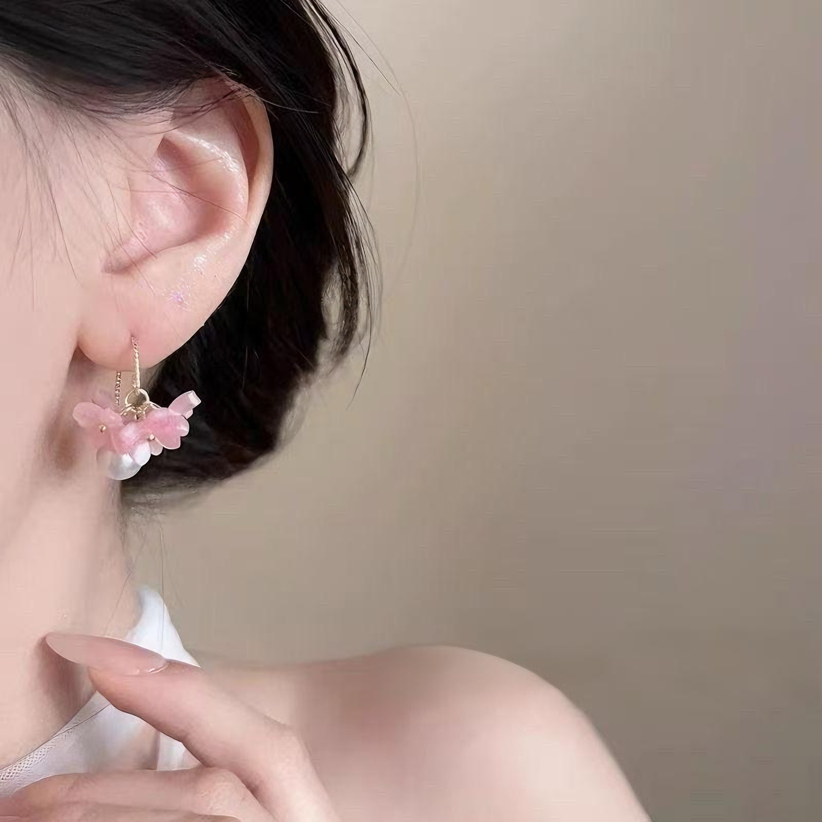 Pendientes de perlas de osmanthus amarillo súper hada Pendientes de temperamento fresco y dulce de verano para mujer