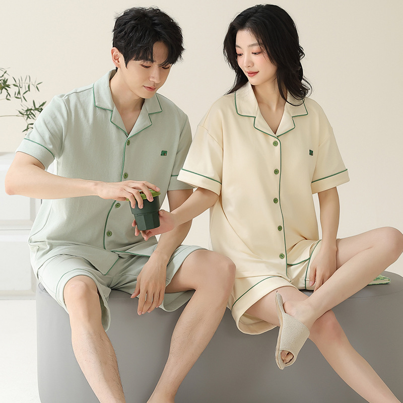 Pajamas de pareja simple mujeres verano 2024 nuevo delgado pantalones cortos de mangas cortas con solapa de algodón para hombres set de ropa de hogar