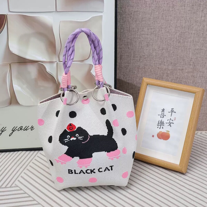 Cross-Border New Style Knitted Bag for Women, Cartoon Style Handbag, Cute Souvenir Snack Bag, Practical and Versatile Bucket Bag for Women Cross-Border New Style Knitted Bag for Women, Cartoon Style Handbag, Cute Souvenir Snack Bag, Practical and Versatile Bucket Bag for Women
