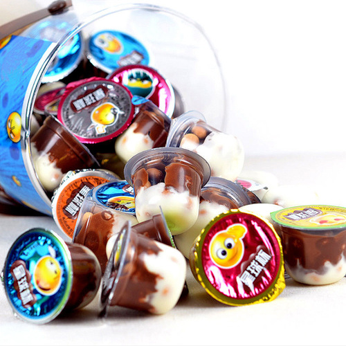 Sweet Planet Cup Bucket Large Cup 1000g Chocolate Cup Sandwich Biscuits Children's Campus Snacks Gift Pack