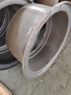 Shape Steel 15 16 20 24inch Rim 16 17.5 19.5 22.5inch Vacuum Rim Hollow Hub