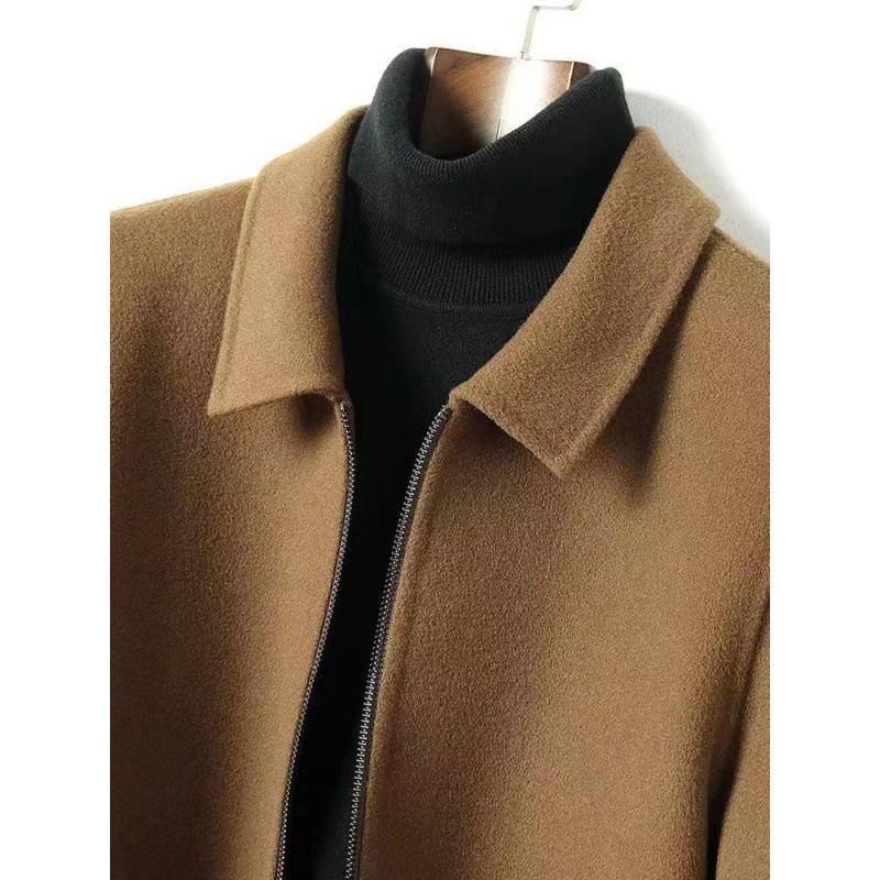 秋冬の新型男性高級コートは両面のラシャコートを厚くして秋にはカジュアルな毛を襟にしますねコート男