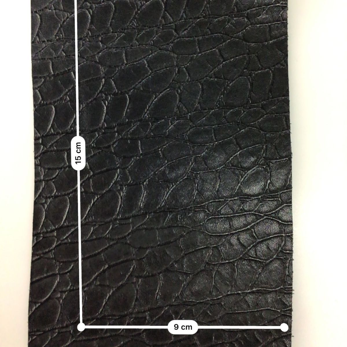 真皮头层 树枝纹 压花纹皮 全粒面油腊皮 水染牛皮革 彩鸿皮革厂