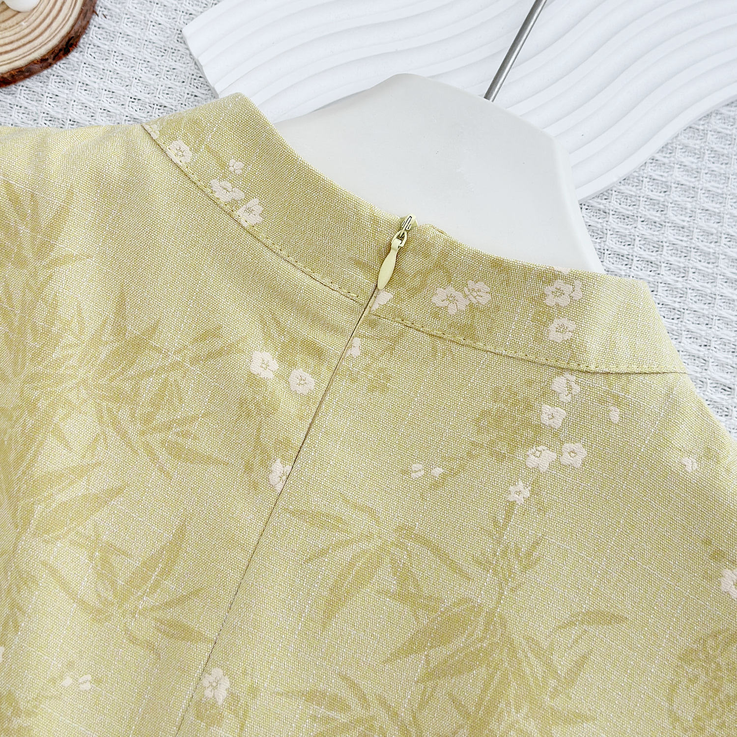 Like New, Modern Chinese-style Jacquard Improved For Women, Stunning Summer Cheongsam With A Collared Waist-cinching_ecoleips.com