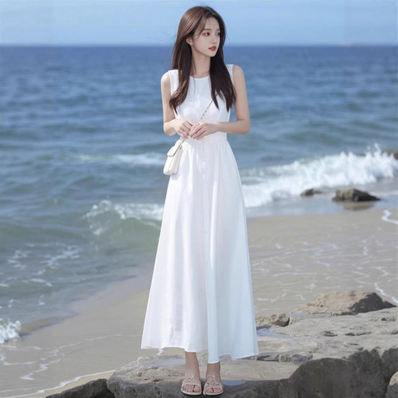 Summer High-End, Exquisite, Elegant, Ladylike, Goddess-Like Long Dress with a High-End Feel, Perfect for Seaside Vacations, Super Stylish White Dress Summer High-End, Exquisite, Elegant, Ladylike, Goddess-Like Long Dress with a High-End Feel, Perfect for Seaside Vacations, Super Stylish White Dress