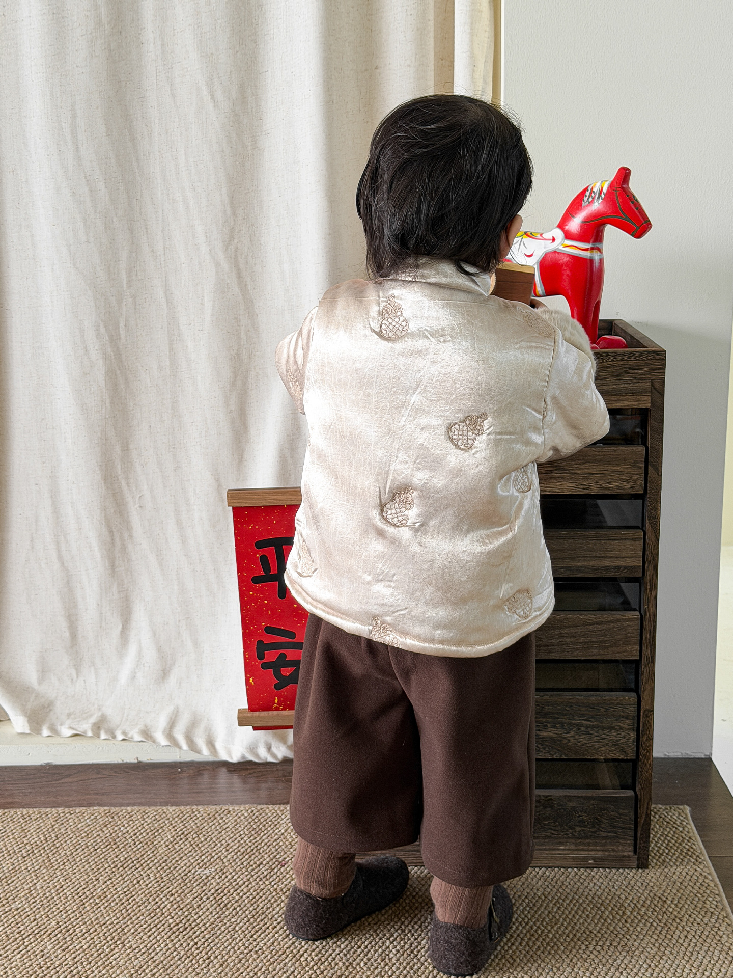 Ropa infantil de azúcar de pera ropa de algodón de niño ropa de invierno engrosada nueva chaqueta de algodón de estilo chino ropa de bebé ropa de Año Nuevo