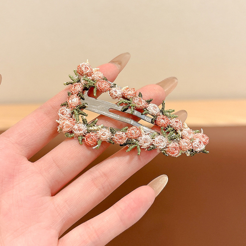 1#Clip BB triángulo encaje floral 7,5cm