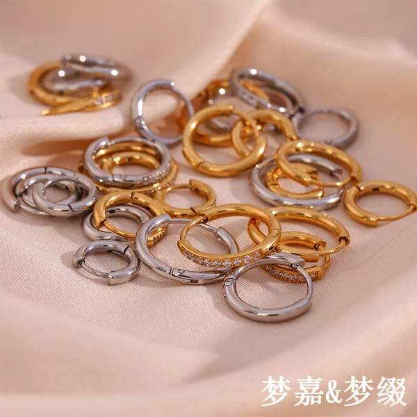 Fashionable Ear Cuffs and Hoop Earrings, Niche Stainless Steel 18K Plated Micro-Inlaid Solid Earrings Set with a High-End Feel