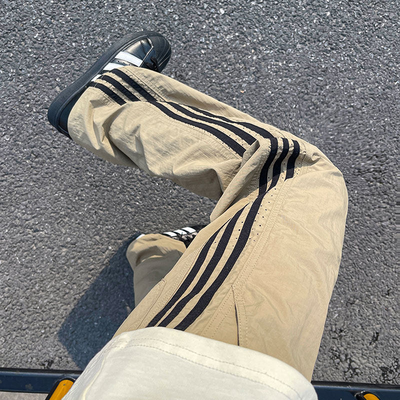 Men's and Women's Three-Bar Casual Pants Men's Summer Teenagers Soft Shell Mountaineering Pants High Waist Walking Sports Straight Pants