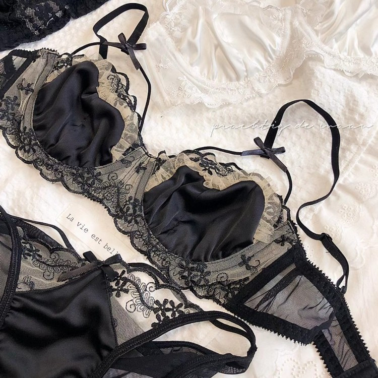 Sexy French style ultra-thin underwear with steel ring suit push up big chest small satin lace half cup hollow bra Sexy French style ultra-thin underwear with steel ring suit push up big chest small satin lace half cup hollow bra