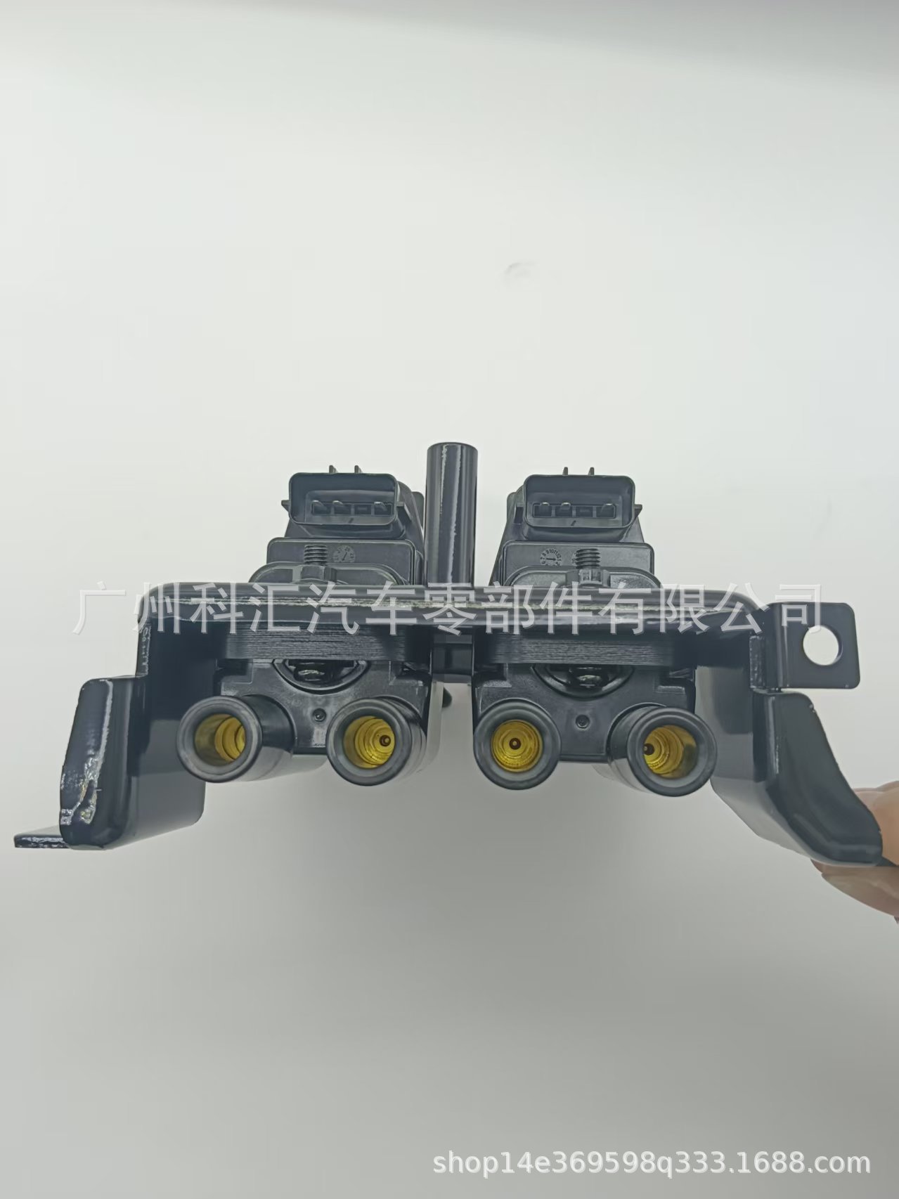 Cross-border bestseller UF383 BPE81810XB BPE81810XC9U automotive ignition coil suitable for Mazda