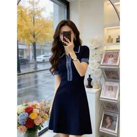 韩国复古POLO领连衣裙女2026春夏新款设计感短袖显瘦气质针织裙女