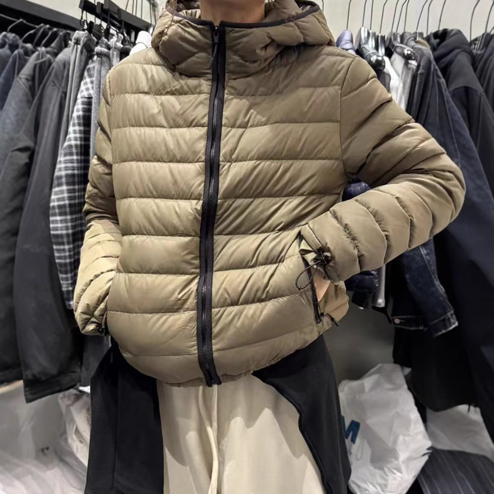 Now, the Same Style as Dongdaemun's 2025 Winter Duck down Ribbed Slim-Fit Stylish Solid Color down Jacket with Hood for Women