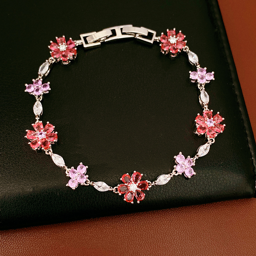 Medieval vintage flor de piedra cruz de empalme pulsera de hebilla pulsera de nicho lujosa joyas de mano delicadas