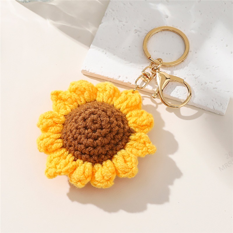 Creative Sunflower Keychain Handmade Knitted Sunflower Keychain Knitted Yarn Keychain Pendant Gift