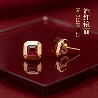 时尚气质轻奢复古耳钉珠宝感红宝方糖小众高级感无痛隐形硅胶耳夹