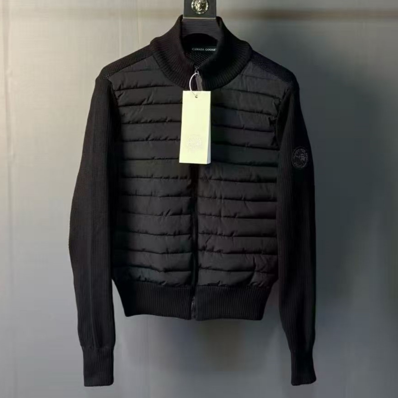 Canada Goose HyBridge Puffer Jacket Knit Hybrid Black