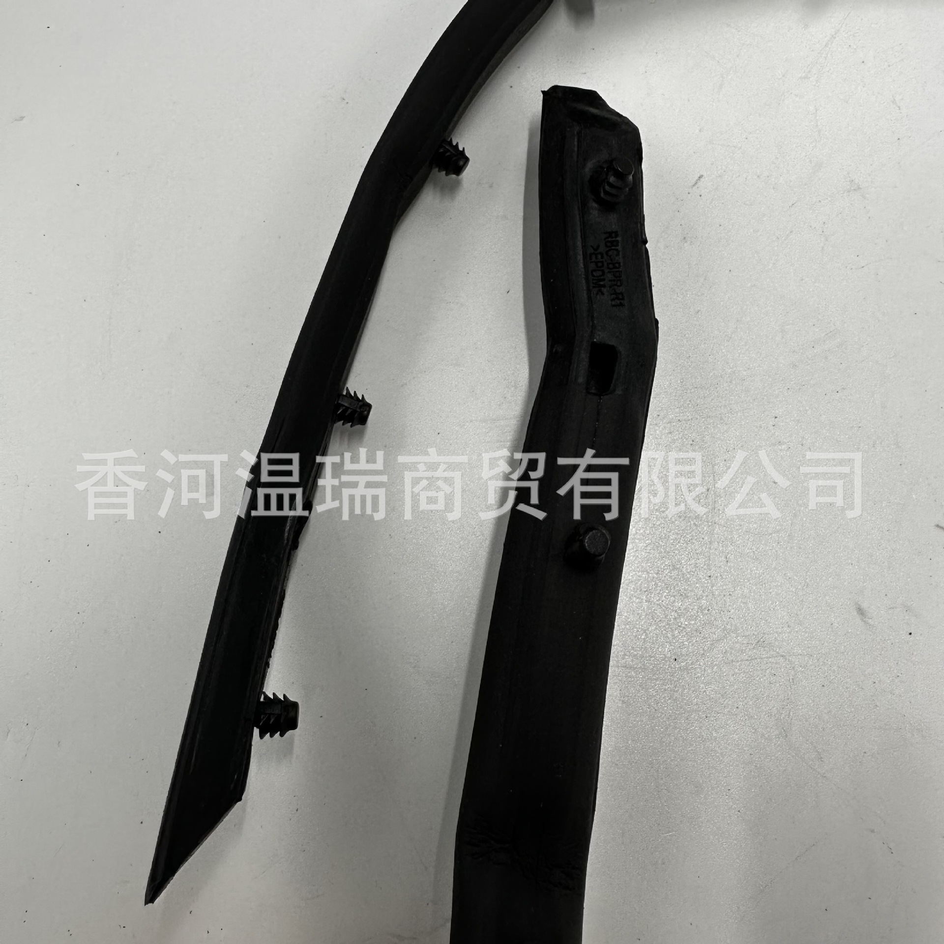 863571R000 86357-1R000 is suitable for ACCENT SOLARIS 11 cover sealing strip waterproof